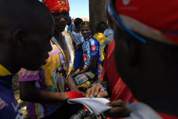 Gallery Cycling in Kenya: Cycling in Kenya