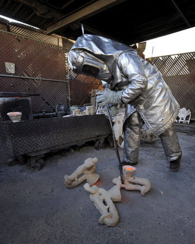 Gallery Screen Actors Guild: Screen Actors Guild 'The Actor' statuettes