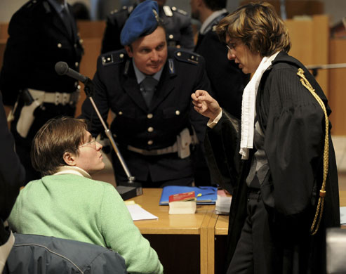 Gallery Meredith Kercher trial: Raffaele Sollecito speaks with his lawyer Giulia Buongiorno, right