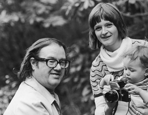 Gallery John Mortimer: Sir John Mortimer with his wife and daughter Emily
