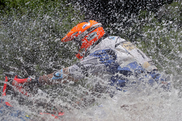 Gallery Sport: 24 hours: The best sports pictures from around the globe