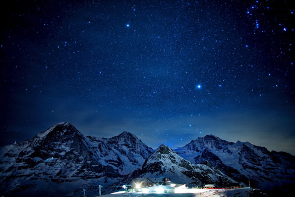 Gallery 24 hours in pictures: Stars shine above the mountains Eiger, Moench and Jungfrau