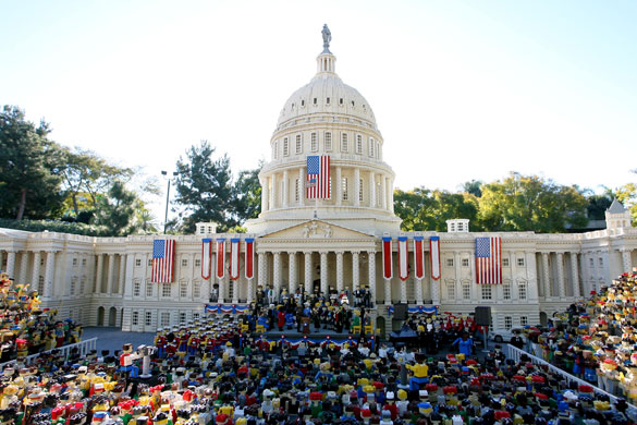 Gallery 24 hours in pictures: Inauguaration made out of Lego