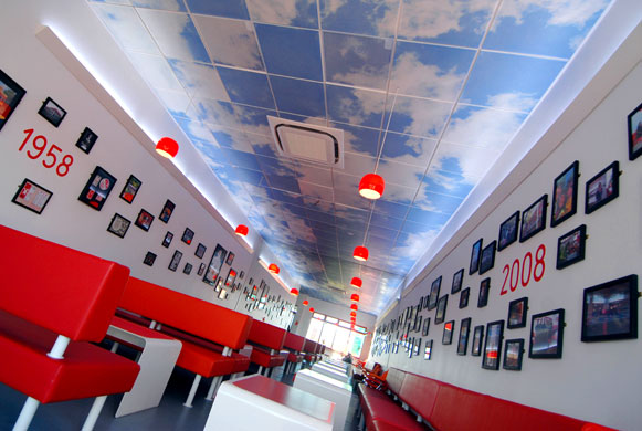 Gallery Little Chef Revamp: Little Chef dining area