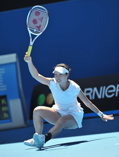 Gallery Australian open : China's Zheng Jie falls over Australian Open