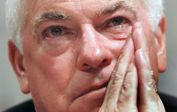 Gallery Twenty-five people: Christopher Dodd