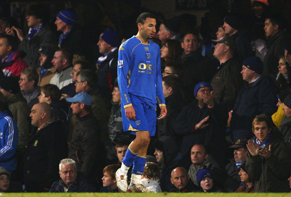 Gallery Football: Portsmouth v Aston Villa