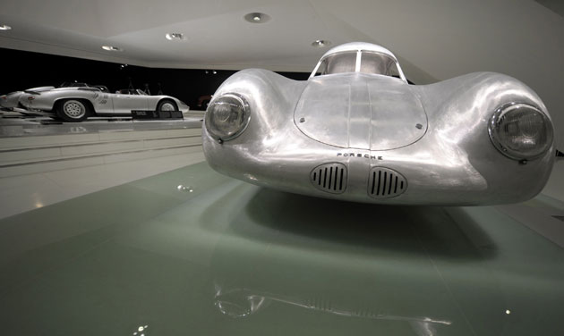 Gallery Porsche museum: Porsche museum in Stuttgart