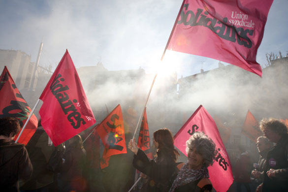Gallery France's Unions Strike: France's trade-unions encourage their employees to strike