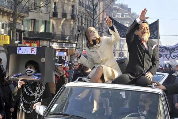 Gallery France's Unions Strike: France's trade-unions encourage their employees to strike