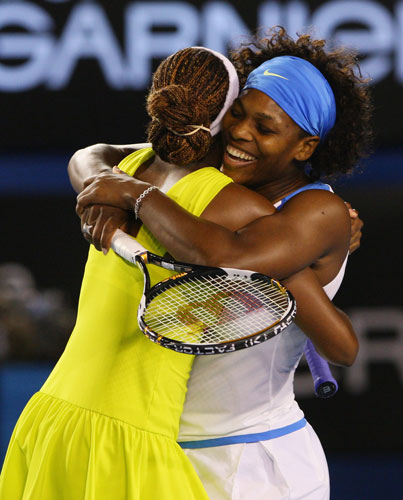 Gallery Aus Open Day 12: Williams' hug