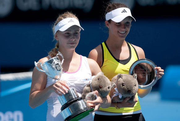 Gallery Australian Open Day 13: Ksenai Pervak and Laura Robson with their trophies