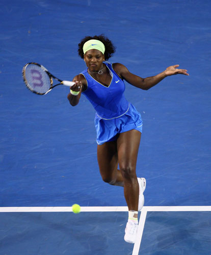Gallery Australian Open Day 13: Serena plays a forehand