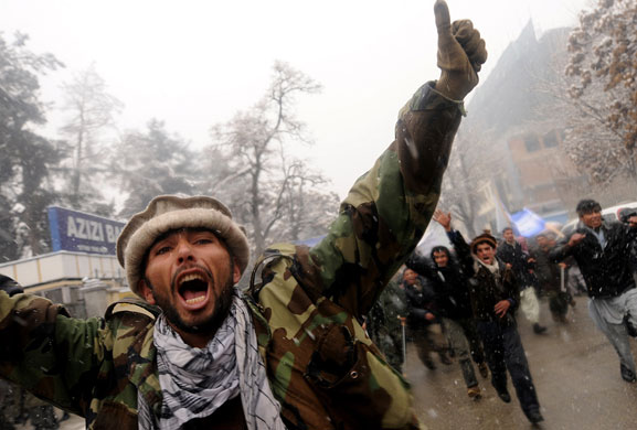 Gallery Protests against Israel: Afghan demonstrators shout slogans against Israel and the US