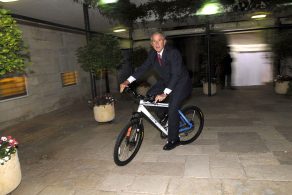 Gallery President George W Bush: Ehud Olmert Presents Bicycle to US President George W. Bush