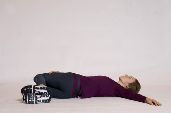 Stephanie Twell, lower back stretch