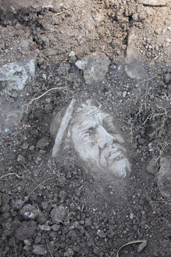 Roman amphitheatre: British archaeologists unearth Roman amphitheatre