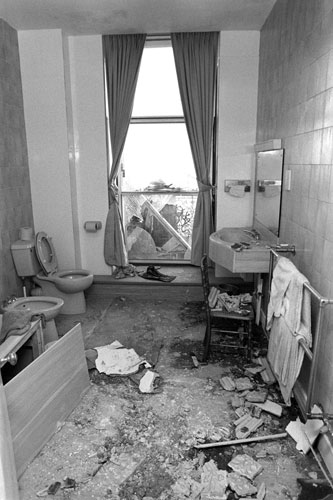 Brighton bombing 1984: Debris in Prime Minister's Margaret Thatcher's Napoleon suite bathroom