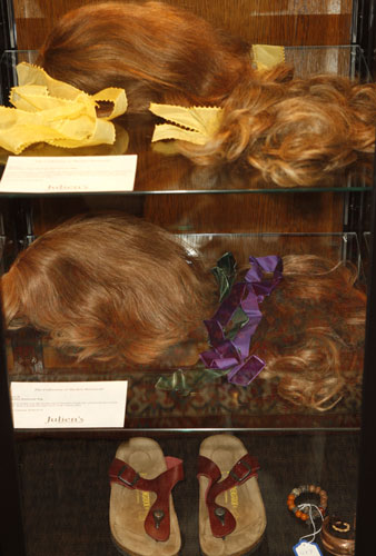 Barbra Streisand auction: Wigs
