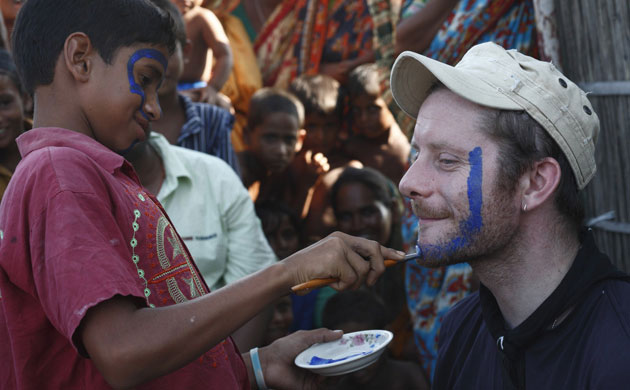 Jamie Hewlett: Visit River Island of Bangladesh with Oxfam