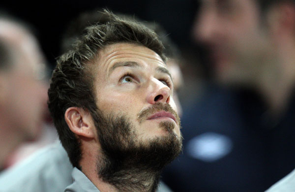 England v Belarus : David Beckham on the subsitutes bench