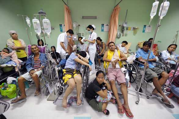 Philippines flooding: 16 October 2009: Patients suffering from leptospirosis