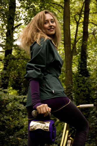 Fashion for bike: Cycling outfits from Cyclodelic