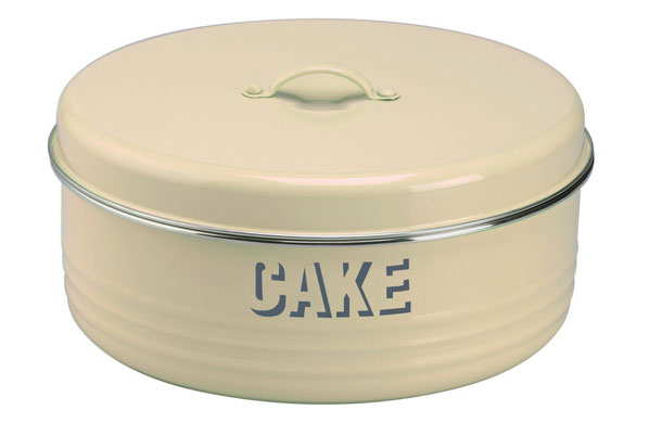 Tea and cakes: cake tin