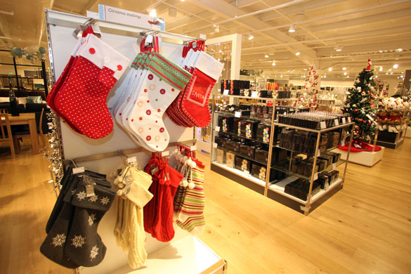 Poole John Lewis: Christmas merchandise