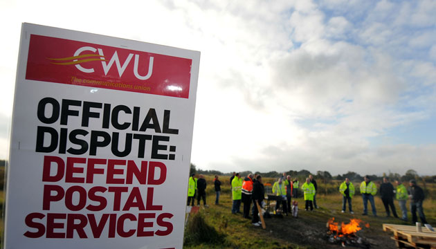 Postal strike: Warrington: Postal workers picket the North West mail distribution centre 