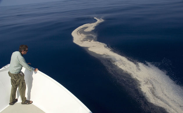 Montara oil rig: Oil rig leak fuel into the Timor Sea 