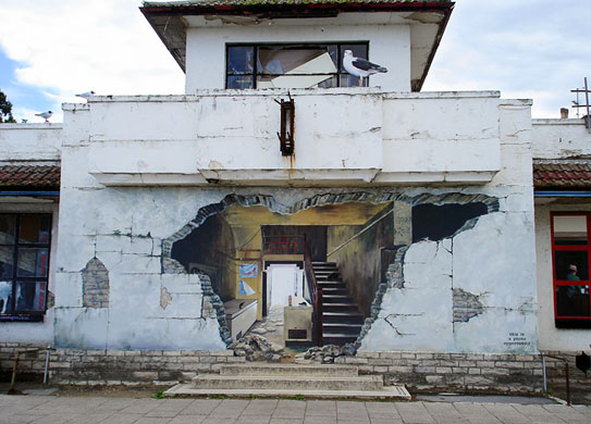 in pictures: disguise: David Hodge