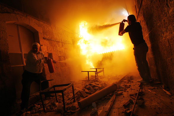 Clashes in Jerusalem: Clashes Break Out Around The Temple Mount Compound