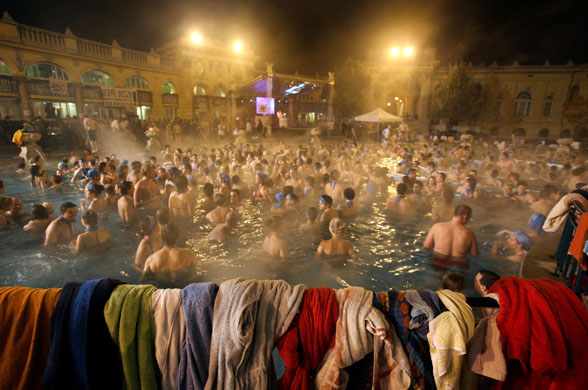 350 Climate Change: Budapest, Hungary climate change 350.org protests