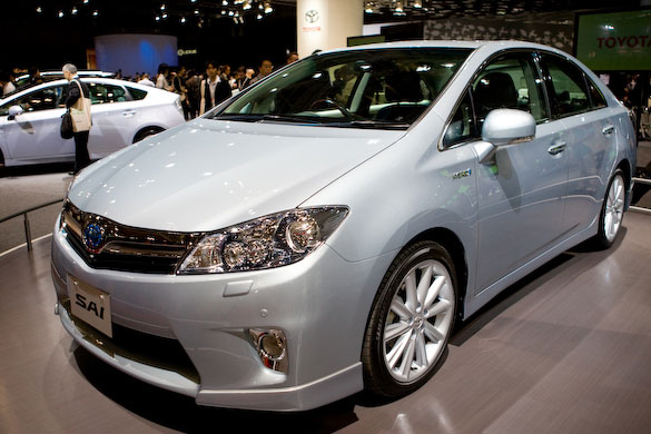 Tokyo motorshow: Toyota's new medium-sized Sai Hybrid should be released this December