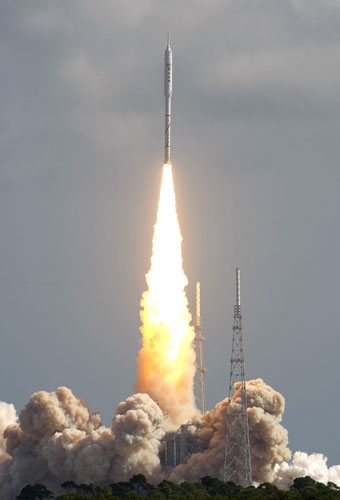 Ares rocket launch: The Ares 1-X test rocket lifts off on a six-minute suborbital flight