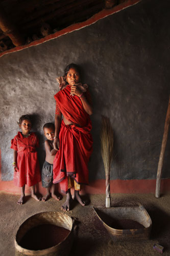 Barefoot solar engineers: india solar engineers