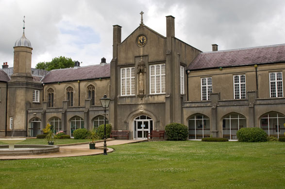 Prestigious Universities: Lampeter University in Wales