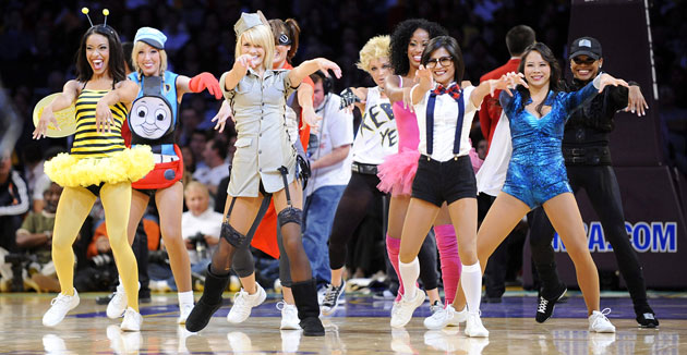 24 hours in sport: Dallas Mavericks at Los Angeles Lakers