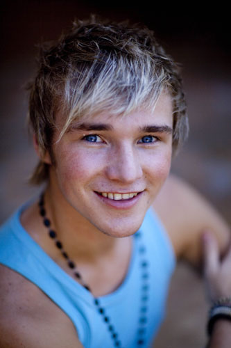 X Factor final 12: X FACTOR final 12