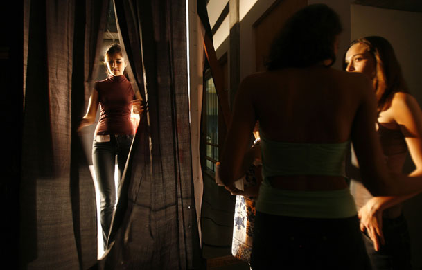 24 hours: Aspiring models wait for their turn to be judged in New Delhi