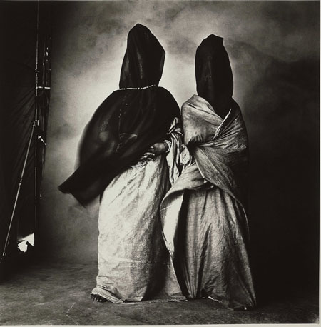 Irving Penn: A 1971 image by Irving Penn of two Moroccan women, Guedras in the Wind