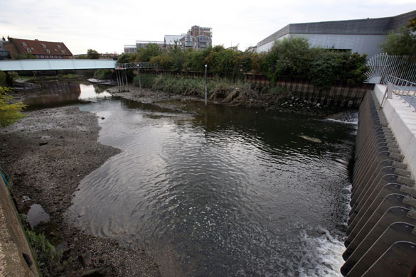 River Lee: Three Mills Lane, Bromley-by-Bow