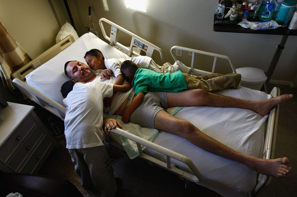 24 hours: health care for underinsured and uninsured in us