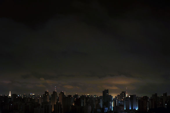 Blackout in Brazil: MASSIVE BLACKOUT LEAVES BRAZIL ON EDGE