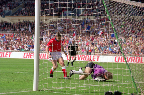England v Brazil: 1992 - Linker misses penalty that would have equalled a goalscoring record