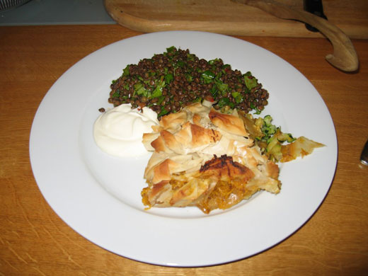 WoM filo pie kitchen clickalong