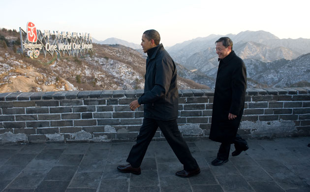 Obama in Asia: President Barack Obama tours the Great Wall of China in Badaling