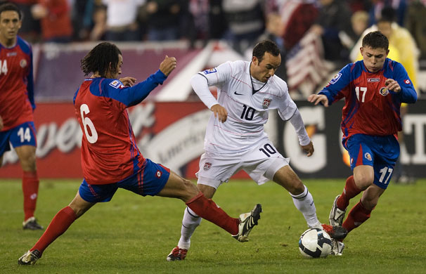 World Cup key players: Landon Donovan (C) of the US vies for th