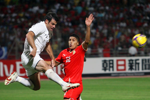 World Cup key players: Bahrain's Fawzi Aaish (R) vies with Ryan